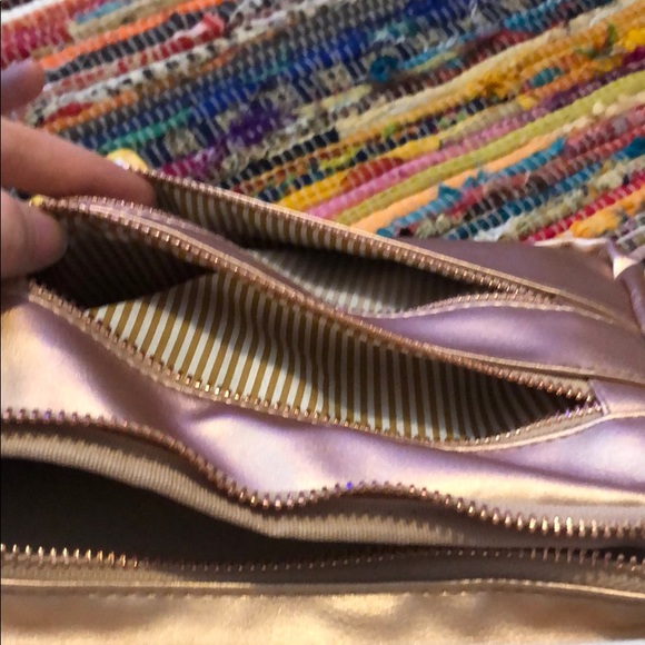 BRAND NEW ROSE GOLD BACKPACK 🎒 - Picture 5 of 5